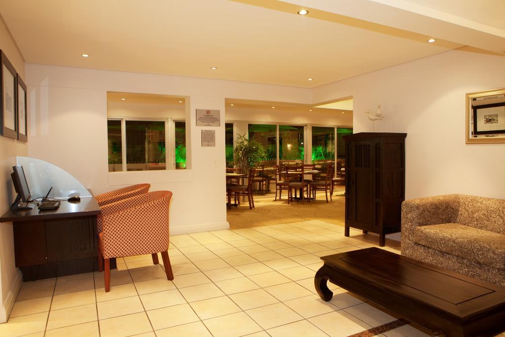 Protea Hotel By Marriott Cape Town Cape Castle Экстерьер фото